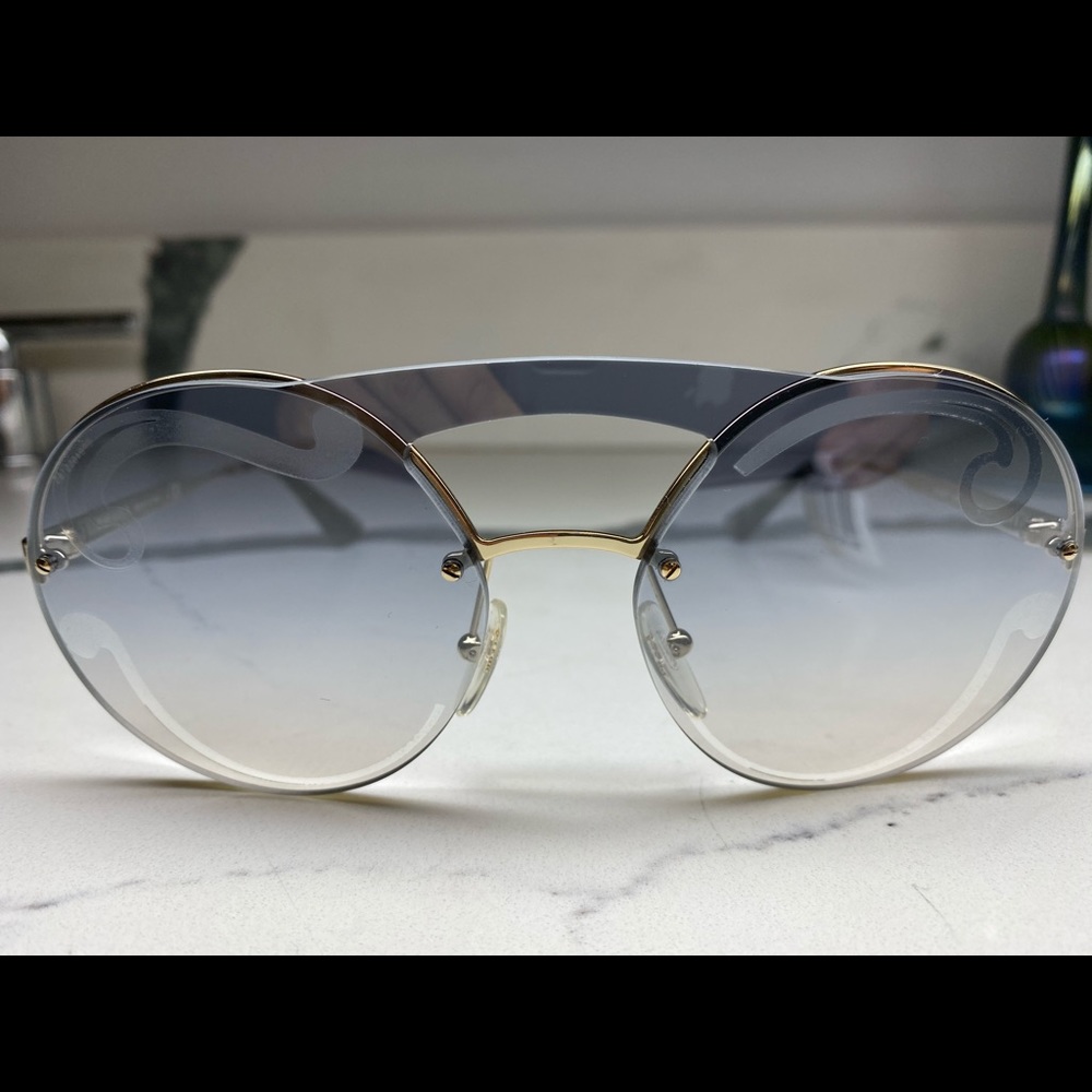 Prada Round Gradient Sunglasses. NWT